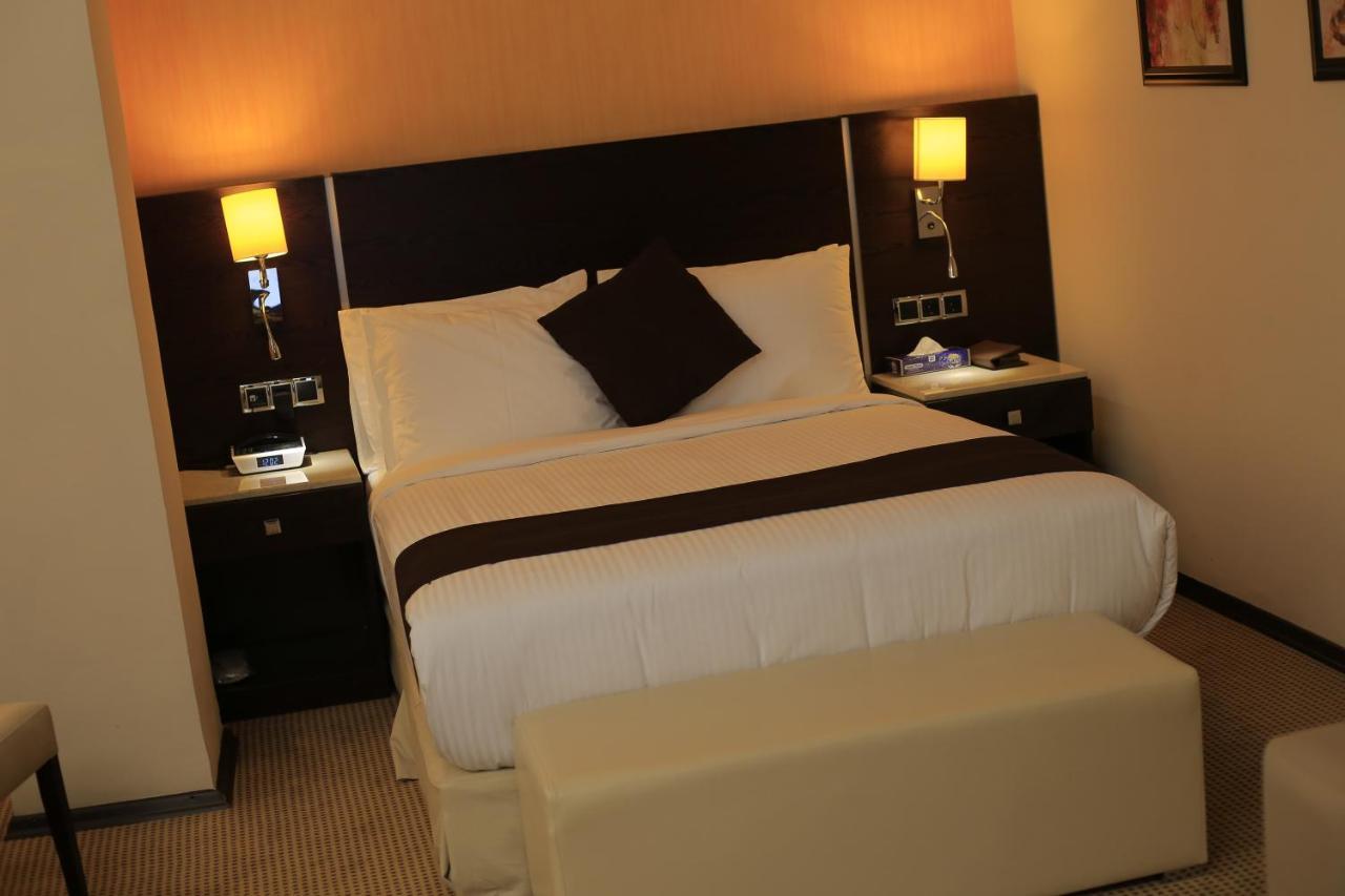 אדיס אבבה Cassiopeia Hotel מראה חיצוני תמונה