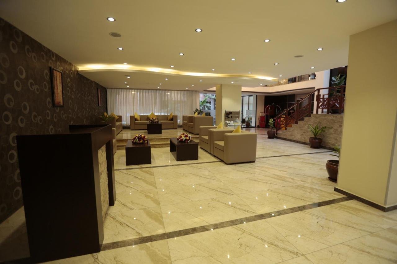 אדיס אבבה Cassiopeia Hotel מראה חיצוני תמונה