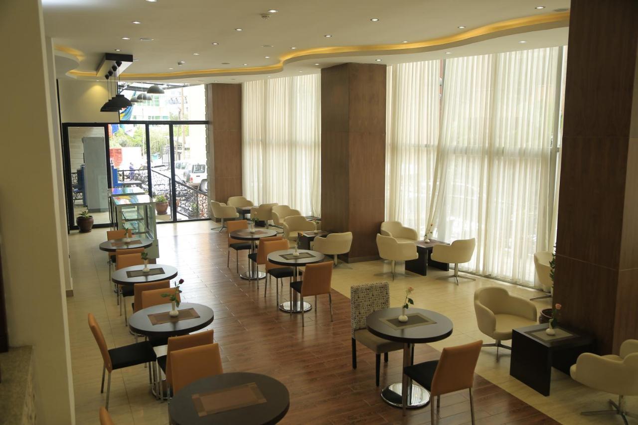 אדיס אבבה Cassiopeia Hotel מראה חיצוני תמונה