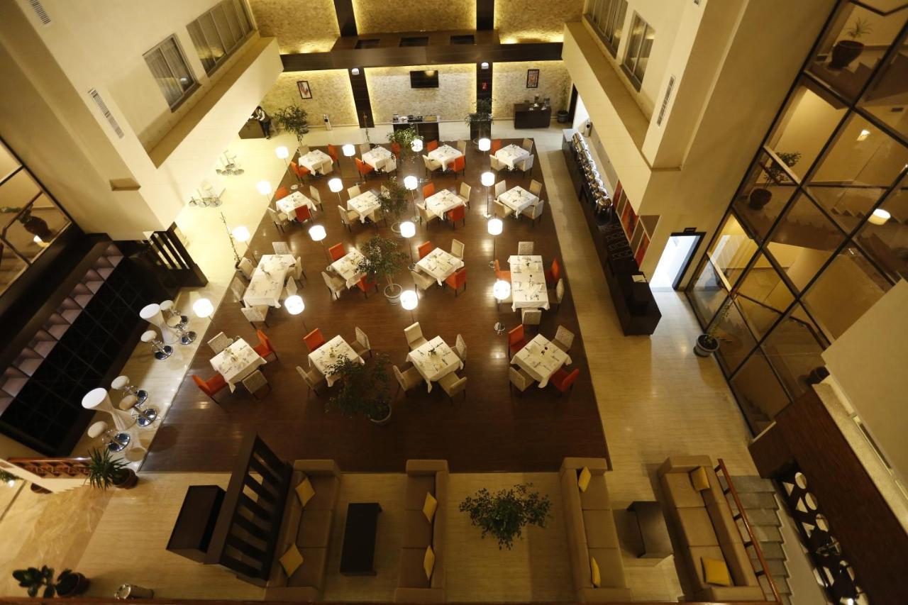 אדיס אבבה Cassiopeia Hotel מראה חיצוני תמונה