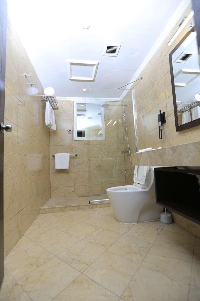 אדיס אבבה Cassiopeia Hotel מראה חיצוני תמונה