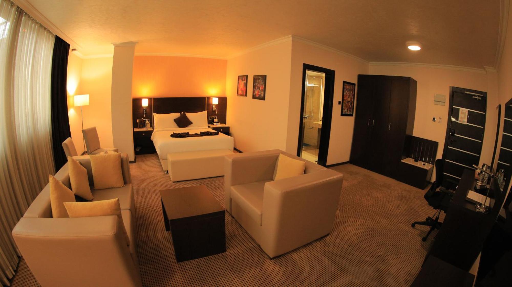 אדיס אבבה Cassiopeia Hotel מראה חיצוני תמונה