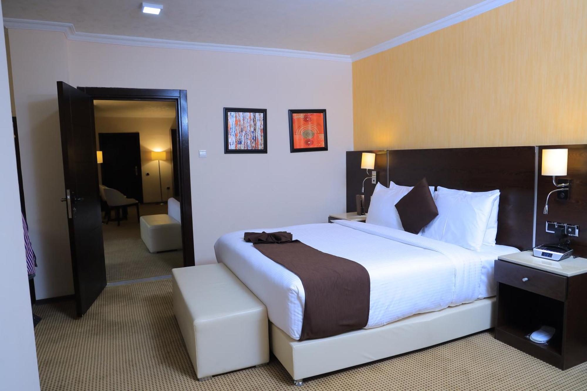 אדיס אבבה Cassiopeia Hotel מראה חיצוני תמונה