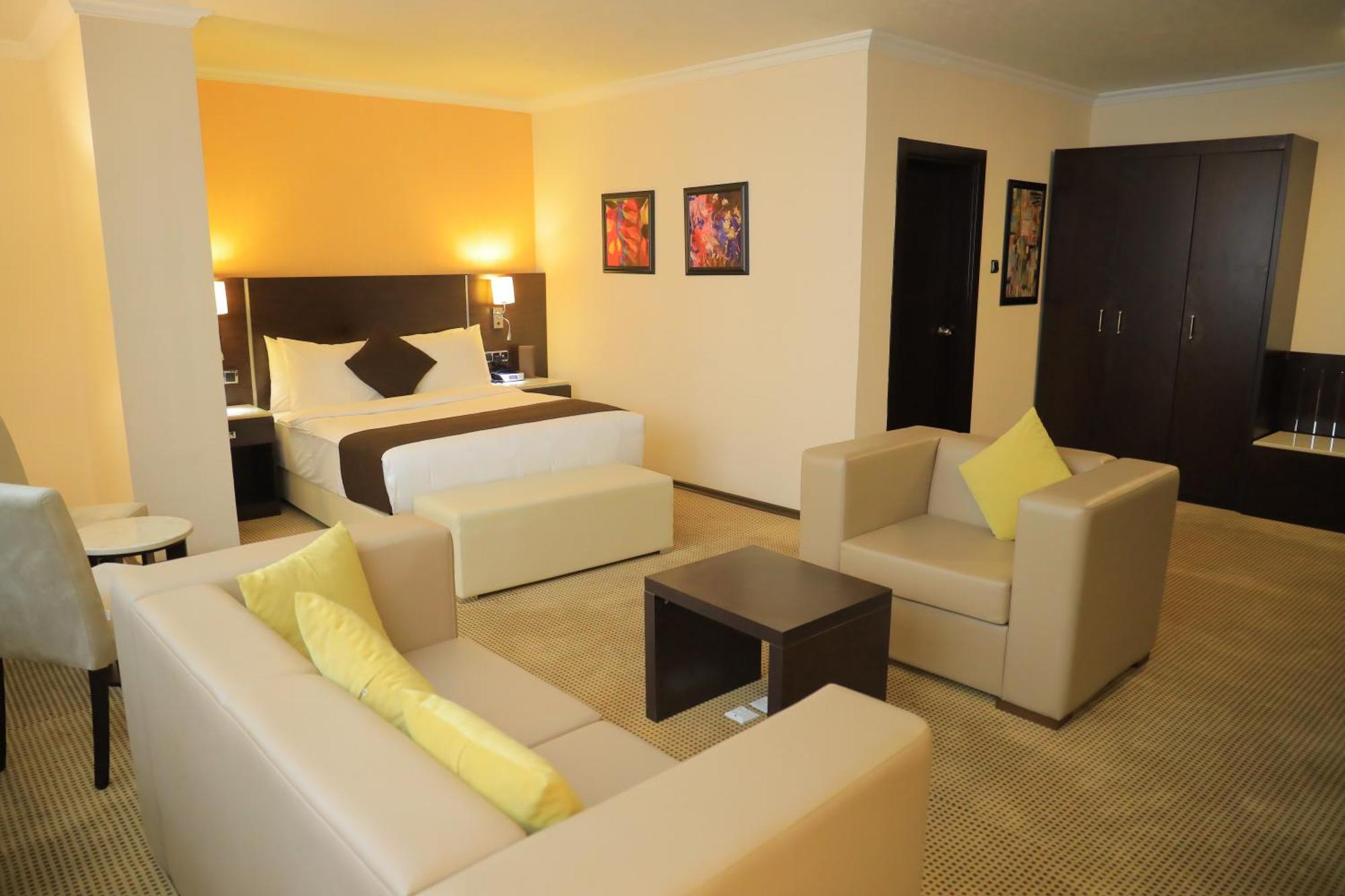 אדיס אבבה Cassiopeia Hotel מראה חיצוני תמונה